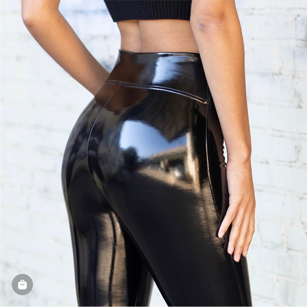 Spanx Legging shiny so beautiful